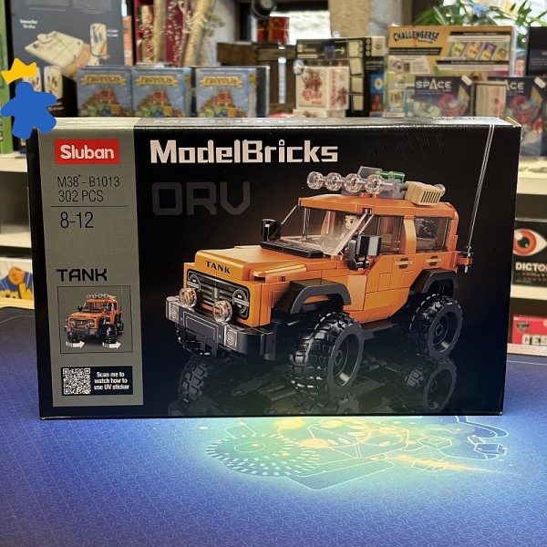 ModelBricks M38-B1013 SUV américain Tank - Sluban