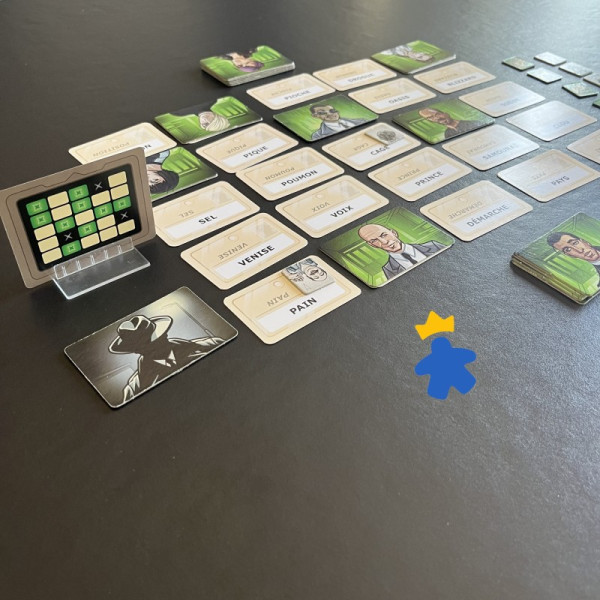 Codenames Duo - Iello & Czech Games Edition