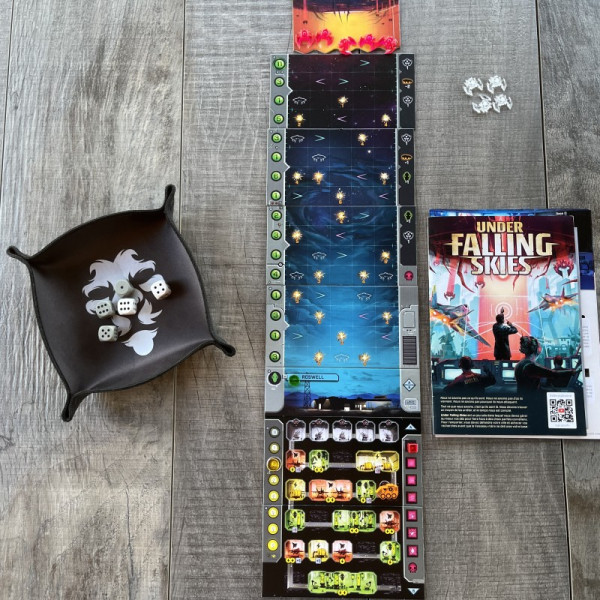 Under Falling Skies - Iello & Czech Games Edition